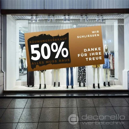 Räumungsverkauf Plakat bei Geschäftsaufgabe